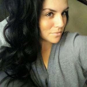 Meet your Posher, Valerie